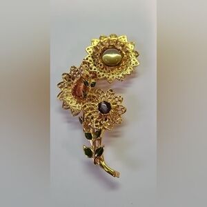 Vintage MCM Ken Craft KC Gold Tone Three Flower Brooch Pin